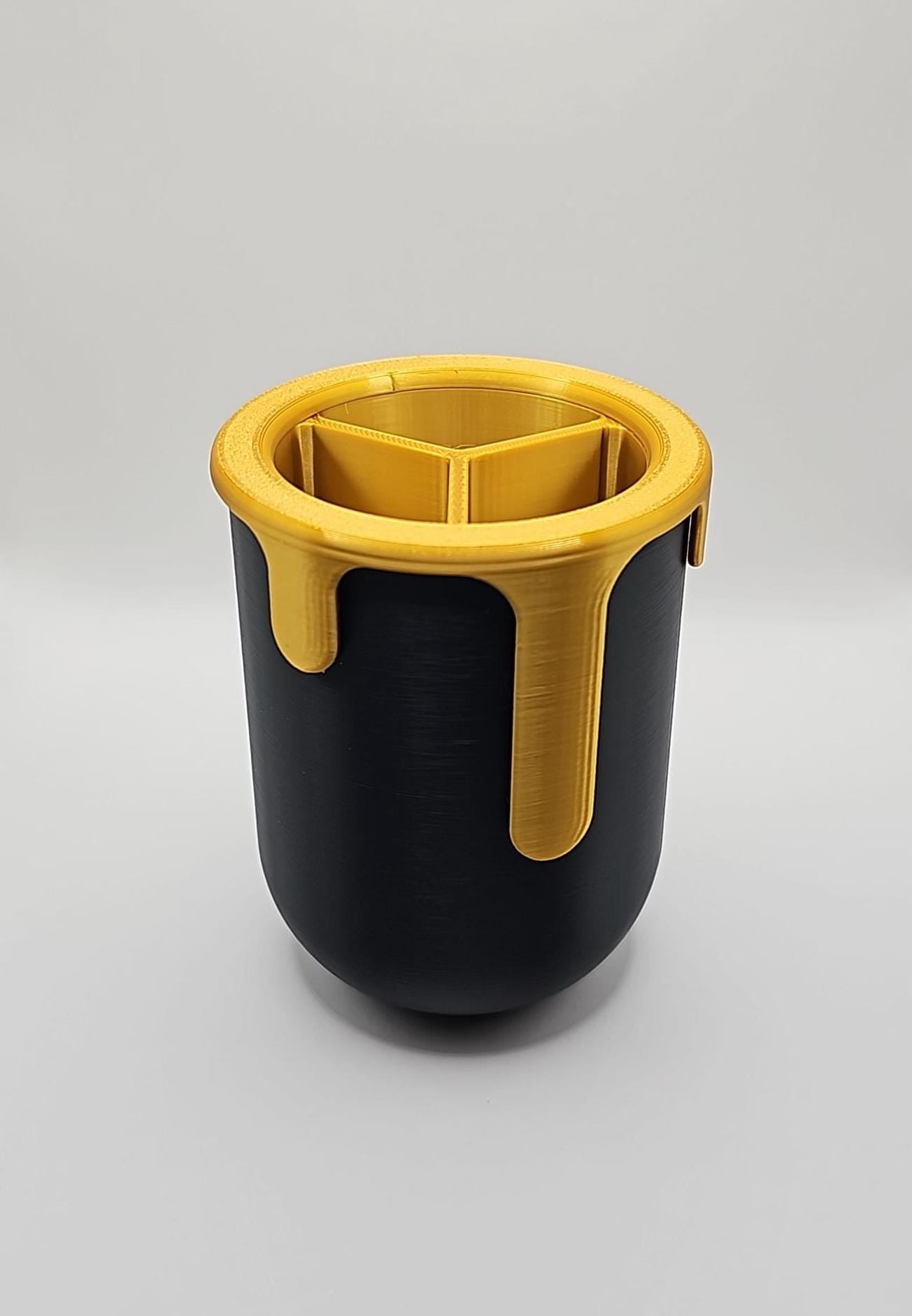 Unique 3D Printed Melting Paint Cup: Stylish Pen & Pencil Holder for Office Desk Organization