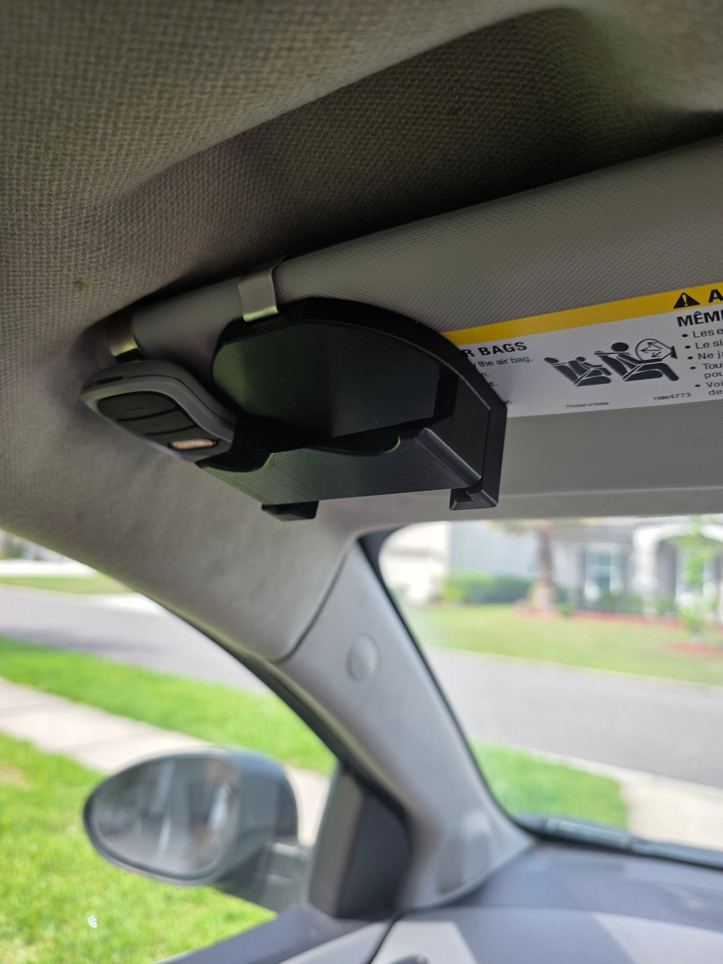 Universal Visor Clip | Fits ANY Can