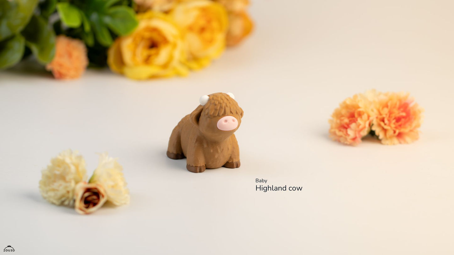 Highland Cow Mini Figure